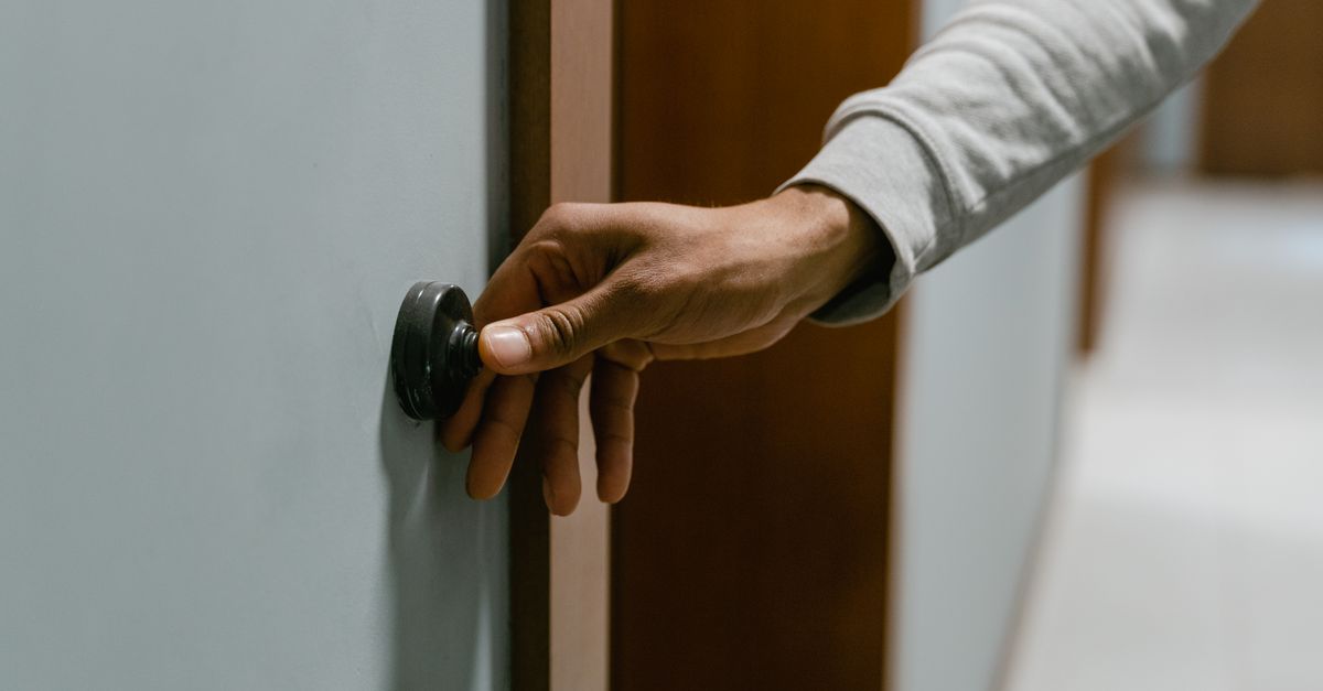 How Pricing Works — and What to Expect from Your Commercial Locksmith Visit — Cranford Locksmith Inc